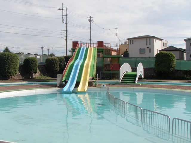 新座市　大和田ファミリープール